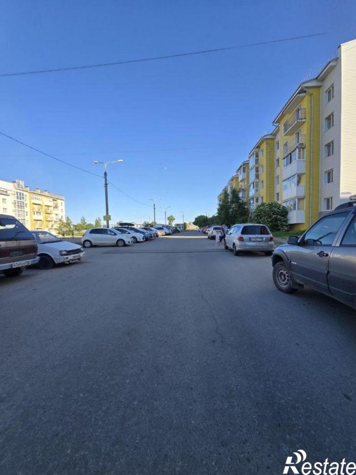 2-комн квартира Алексея Рыбака, 4/2