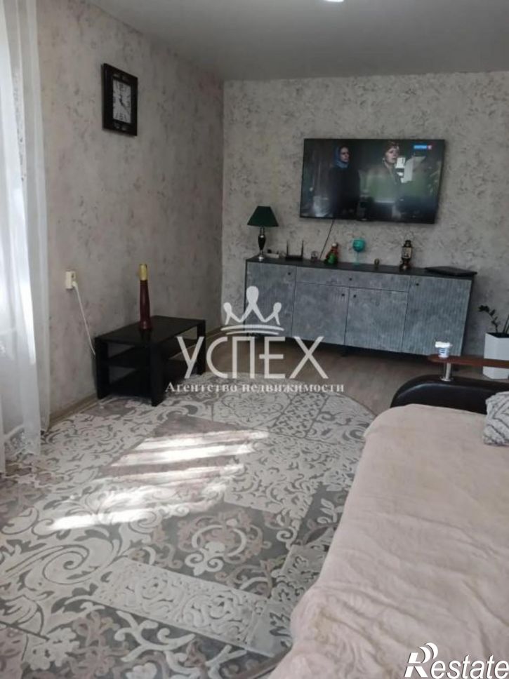 2-комн квартира Строителей, 8