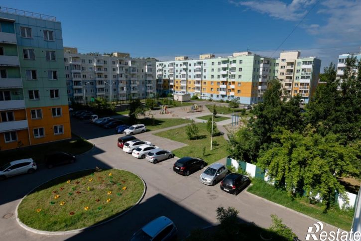 3-комн квартира 2-й квартал, 5