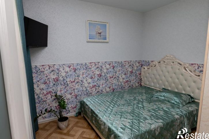 3-комн квартира 2-й квартал, 5