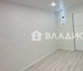 2-комн, 45кв м, этаж 1/5 ул Трилиссера, 38