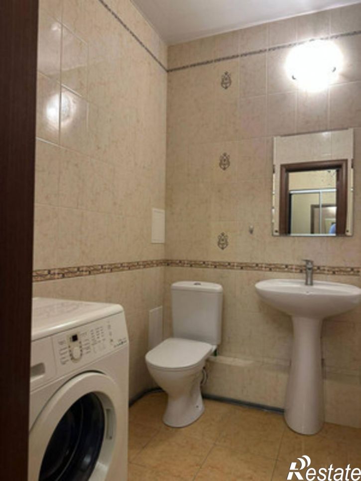 1-комн квартира 1-й мкр, 7