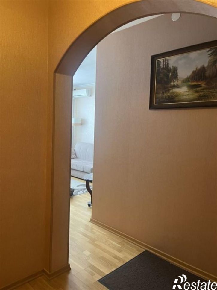 2-комн квартира Привокзальный мкр, 7