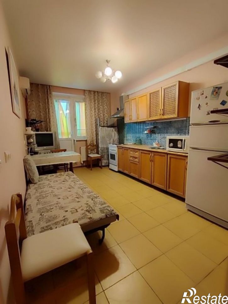 1-комн квартира Иващенко улица, 5