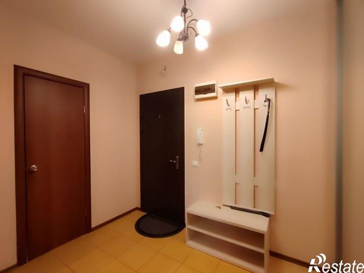 1-комн квартира Иващенко улица, 5