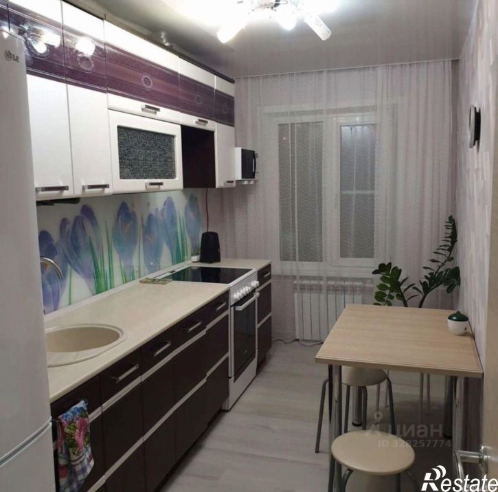 3-комн квартира ул Горького, 50а,  д. 50а