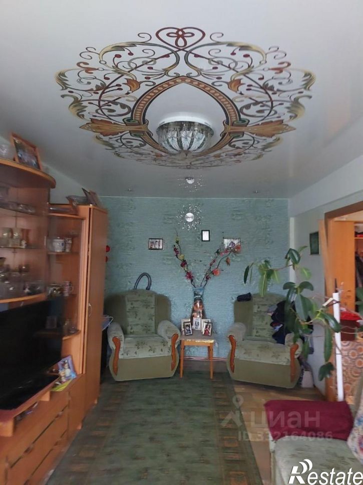 3-комн квартира ул Красношахтерская, 25,  д. 25