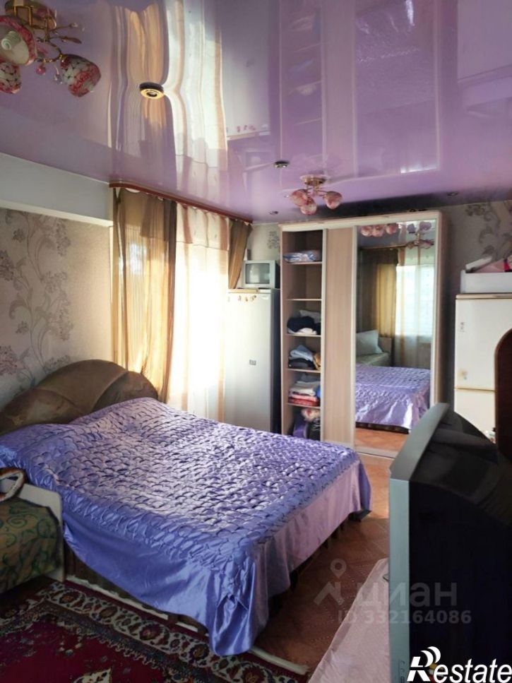 3-комн квартира ул Красношахтерская, 25,  д. 25