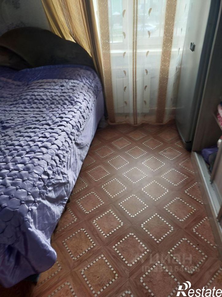 3-комн квартира ул Красношахтерская, 25,  д. 25