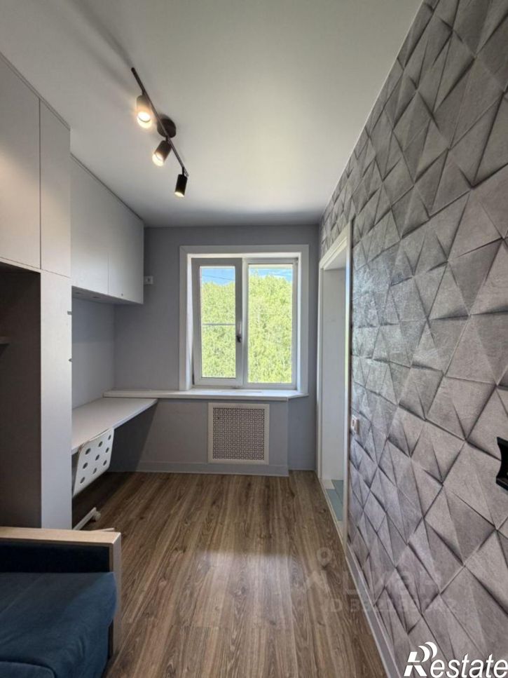 3-комн квартира ул Приморская, 25,  д. 25