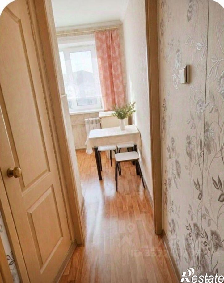 2-комн квартира 1-й микрорайон, 6А