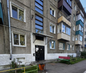 3-комн, 54кв м, этаж 1/5 микрорайон Ангарский