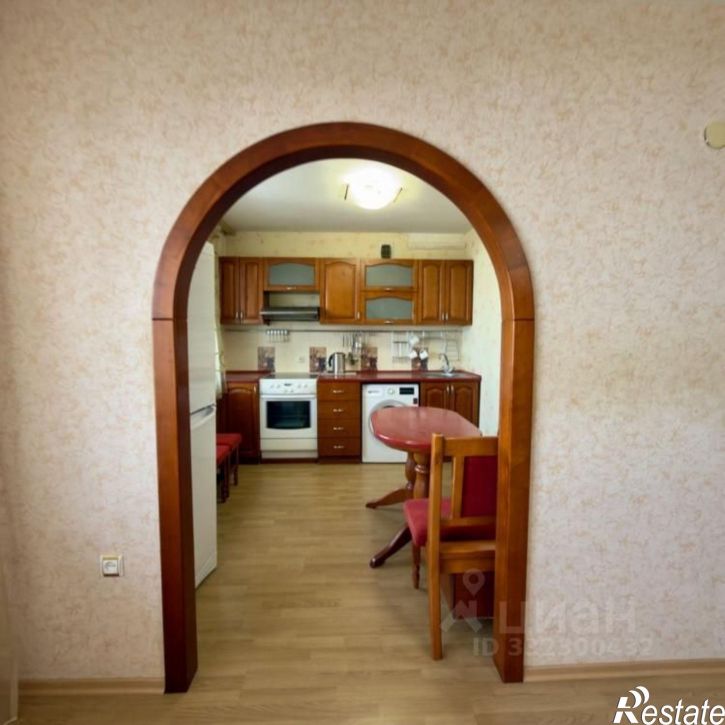 3-комн квартира Листвянка, Академическая, 11