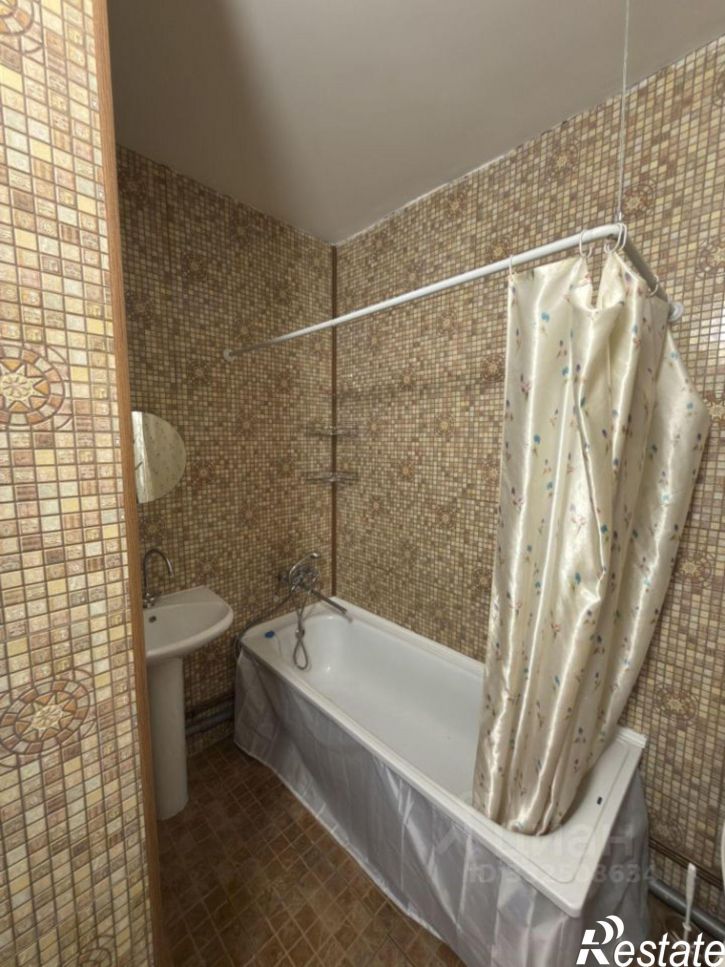 2-комн квартира Иркутск, проезд Юрия Тена, 21