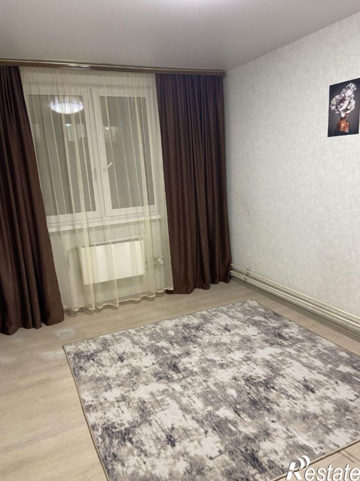 2-комн квартира ул Еловая, 8,  д. 8