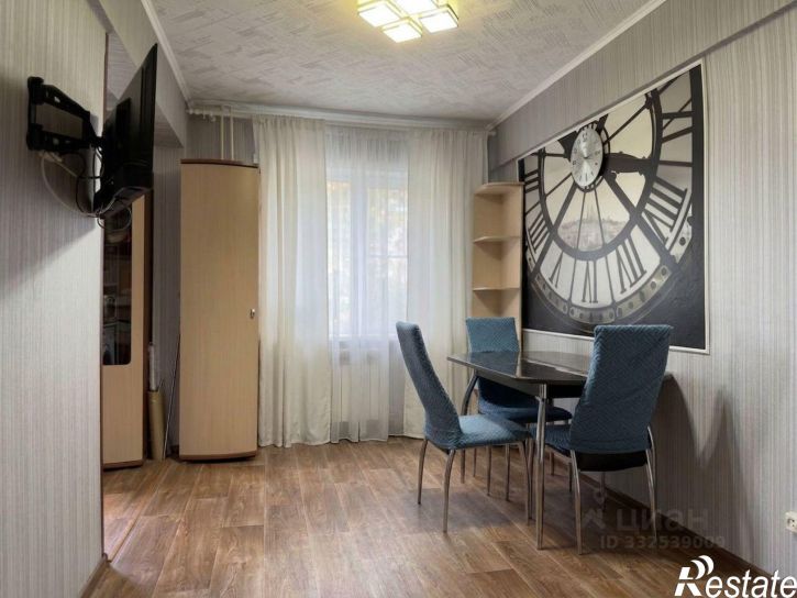 3-комн квартира Белореченский, 2