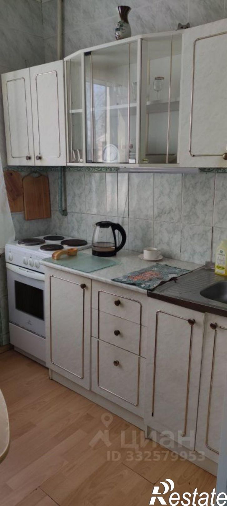 2-комн квартира 4-й кв-л, 16,  д. 16