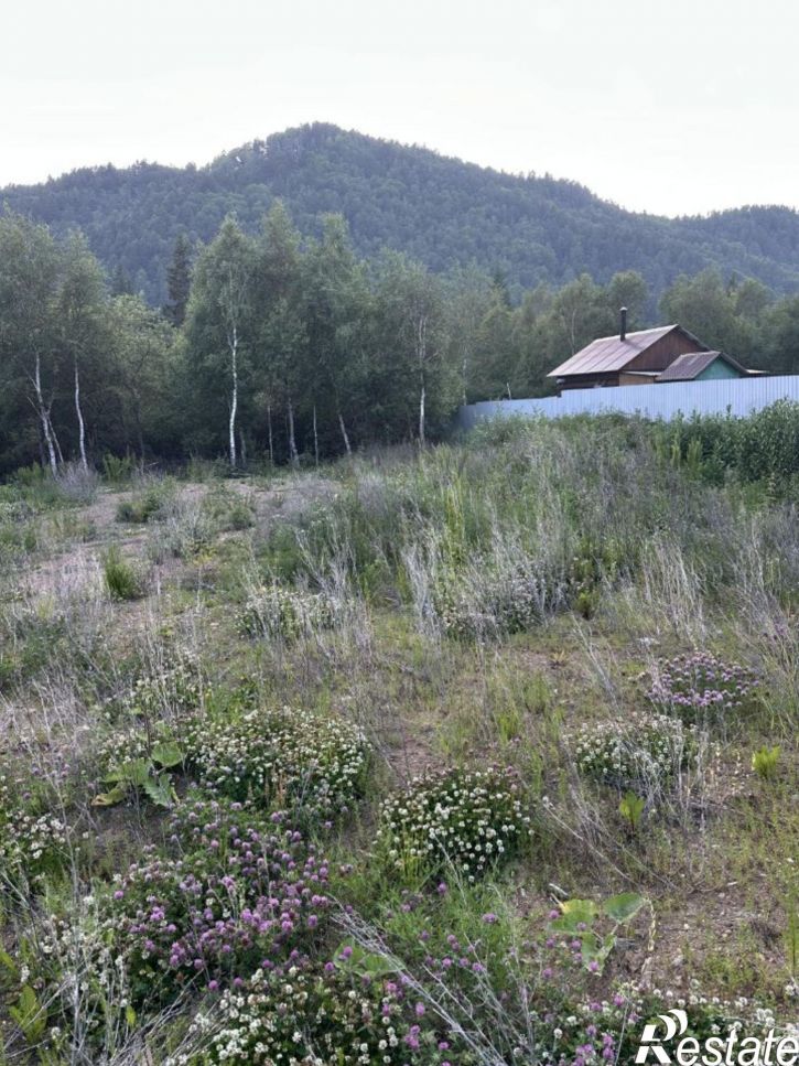 Земельный участок