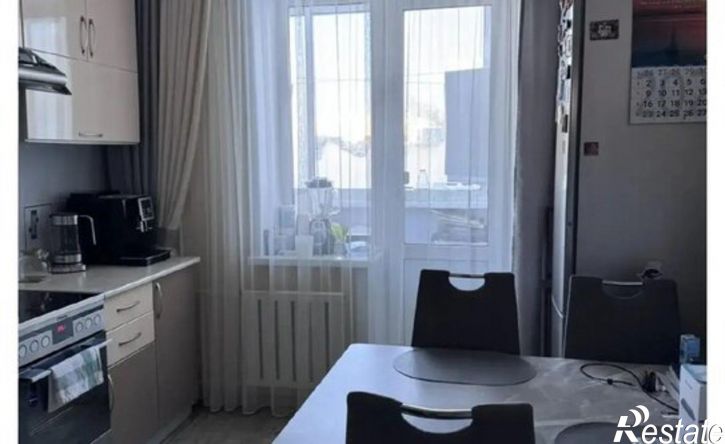 3-комн квартира Усть-Илимск, проспект Мира, 69