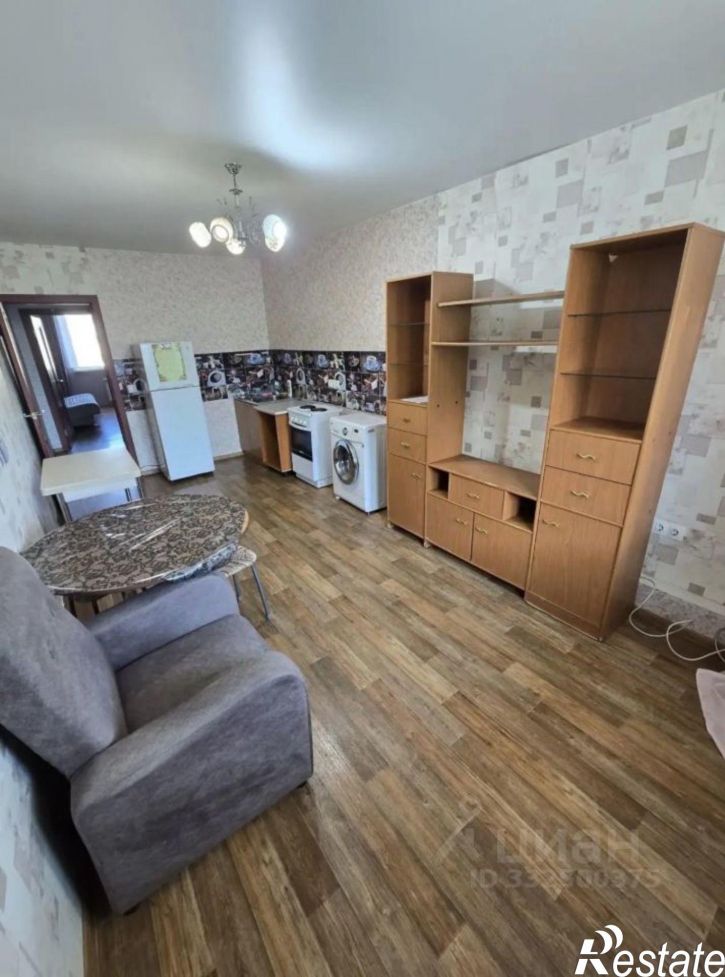 2-комн квартира ул Алексея Рыбака, 4/2,  д. 4/2