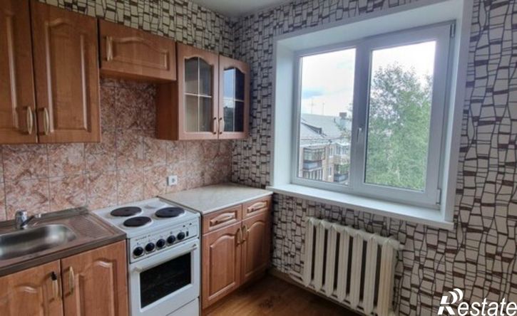 2-комн квартира Братск, Комсомольская улица, 50