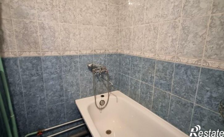 2-комн квартира Братск, Комсомольская улица, 50