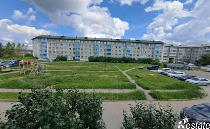 3-комн квартира 4-й микрорайон, 62