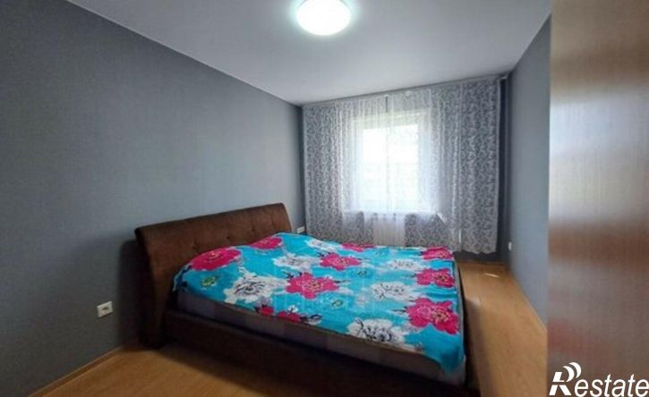 3-комн квартира 4-й микрорайон, 62