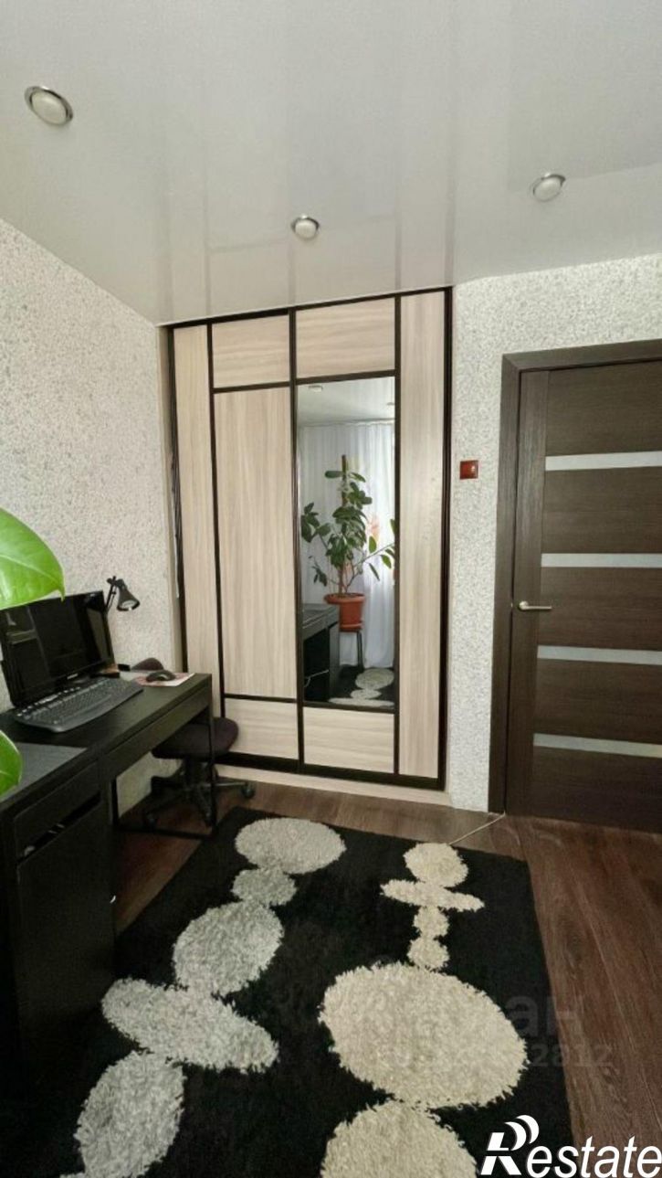 4-комн квартира пр-кт Мира, 42,  д. 42