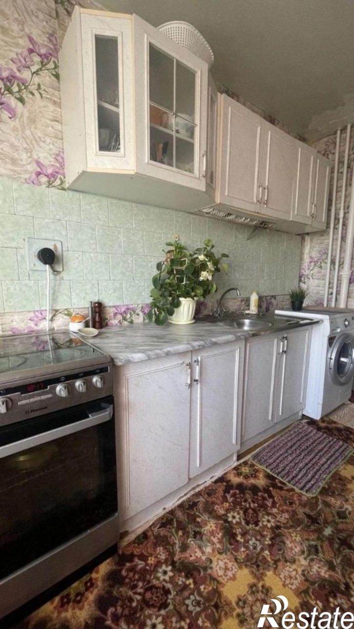 4-комн квартира пр-кт Мира, 42,  д. 42