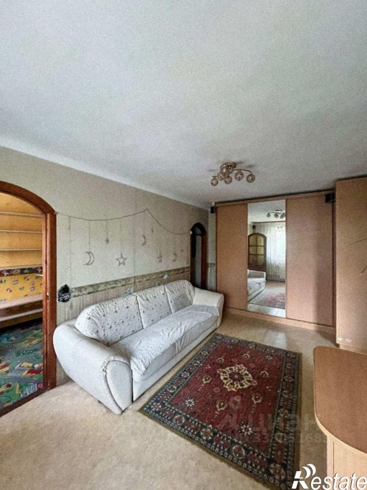 2-комн квартира Иркутск, улица 5-й Армии, 37