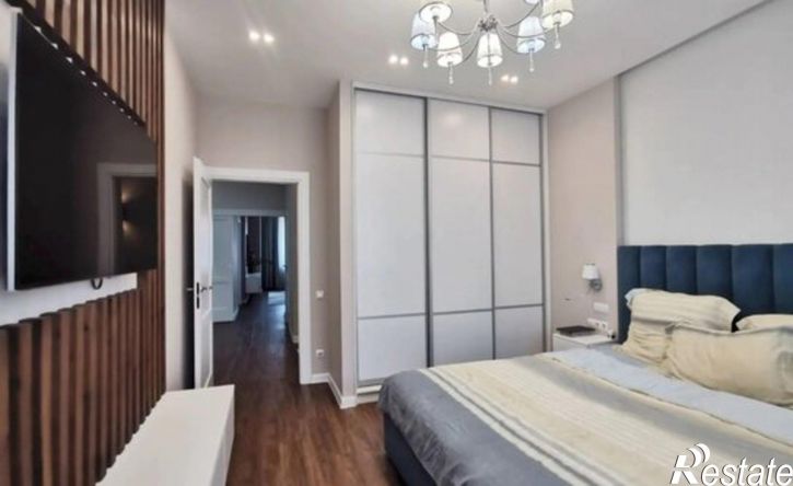 3-комн квартира Иркутск, улица Седова, 65А/2