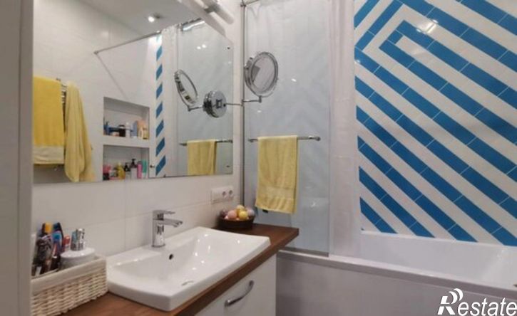 3-комн квартира Иркутск, улица Седова, 65А/2