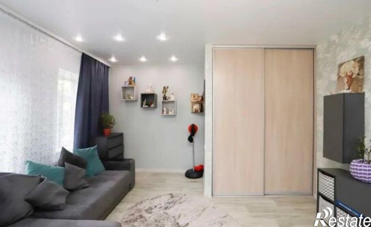3-комн квартира Иркутск, улица Карла Либкнехта, 9