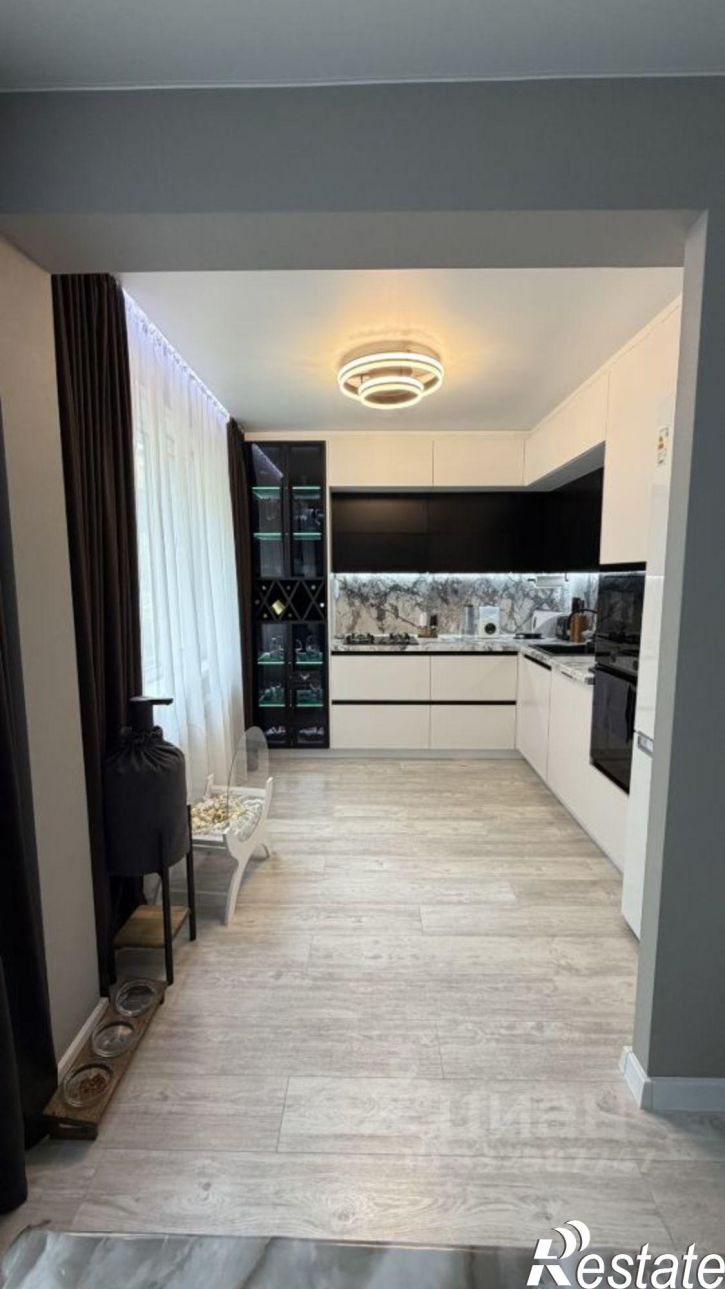 3-комн квартира Ангарск, 18-й микрорайон, 9