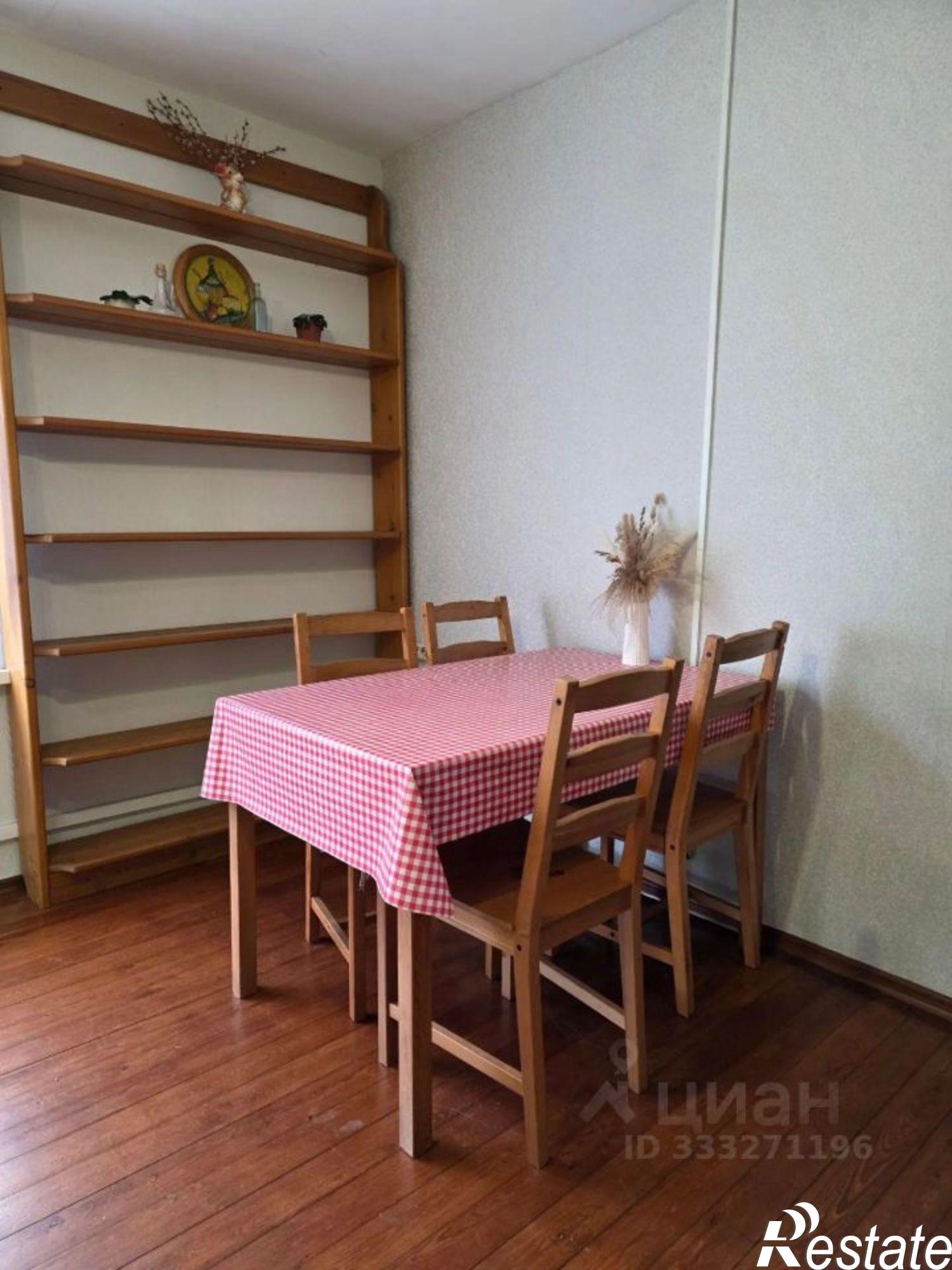 Купить дачу, дом, коттедж за 12 000 000 рублей на Сосновый пер, 5
