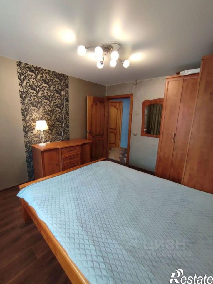 3-комн квартира ул Орджоникидзе, 40,  д. 40