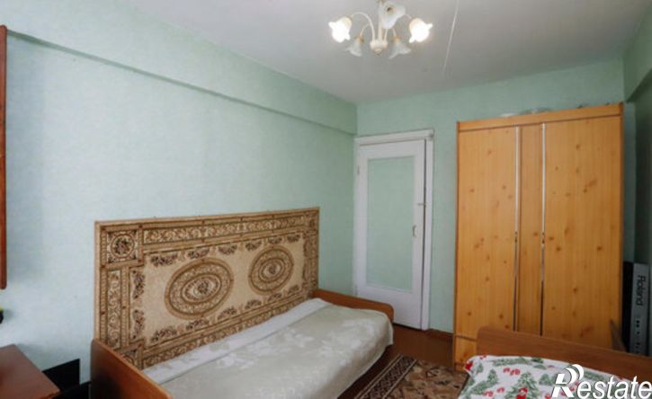 3-комн квартира Иркутск, микрорайон Юбилейный, 80