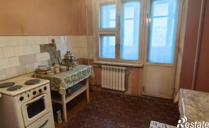 3-комн квартира Усть-Илимск, улица Героев Труда, 33