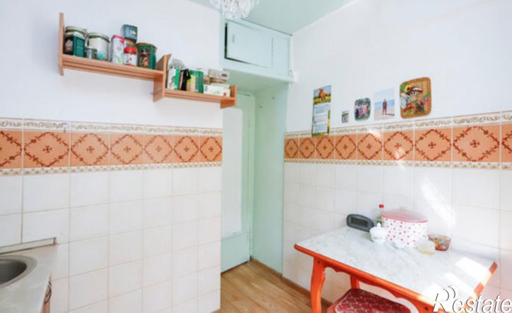 3-комн квартира Иркутск, микрорайон Юбилейный, 80