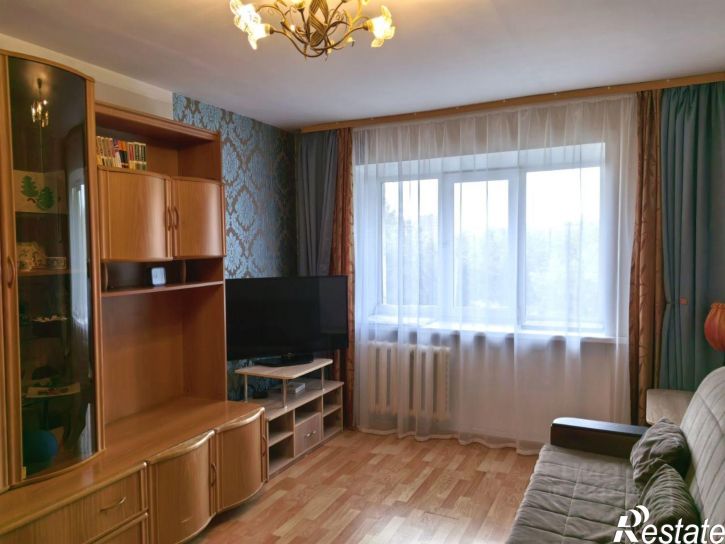 3-комн квартира Иркутск, микрорайон Юбилейный, 14