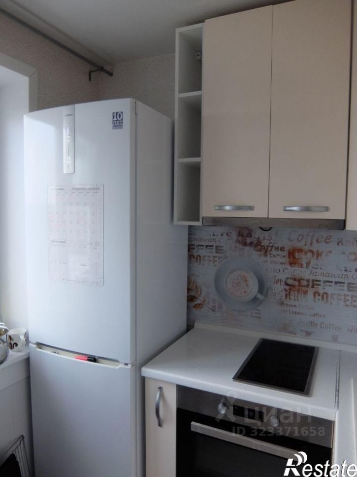 3-комн квартира ул Романтиков, 1,  д. 1
