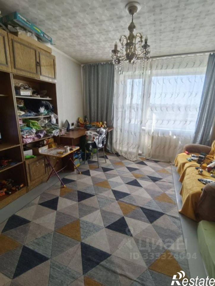 3-комн квартира пр-кт Дружбы Народов, 42,  д. 42