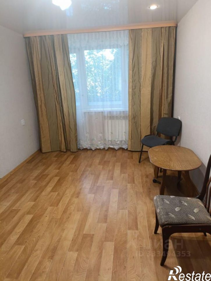 2-комн квартира 4-й микрорайон, 33