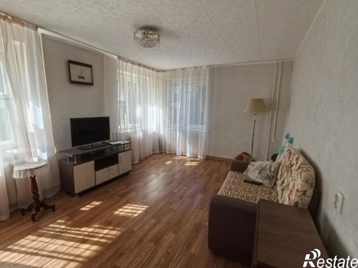 2-комн квартира Героев Труда, 15