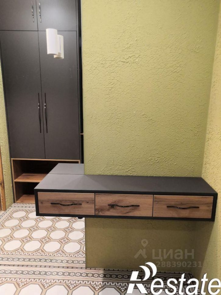 1-комн квартира Центральная улица, 12,  д. 12