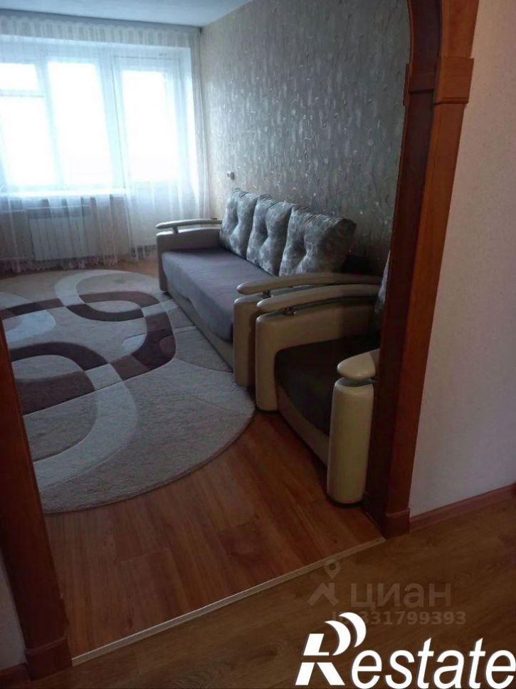 3-комн квартира улица Орджоникидзе, 40,  д. 40