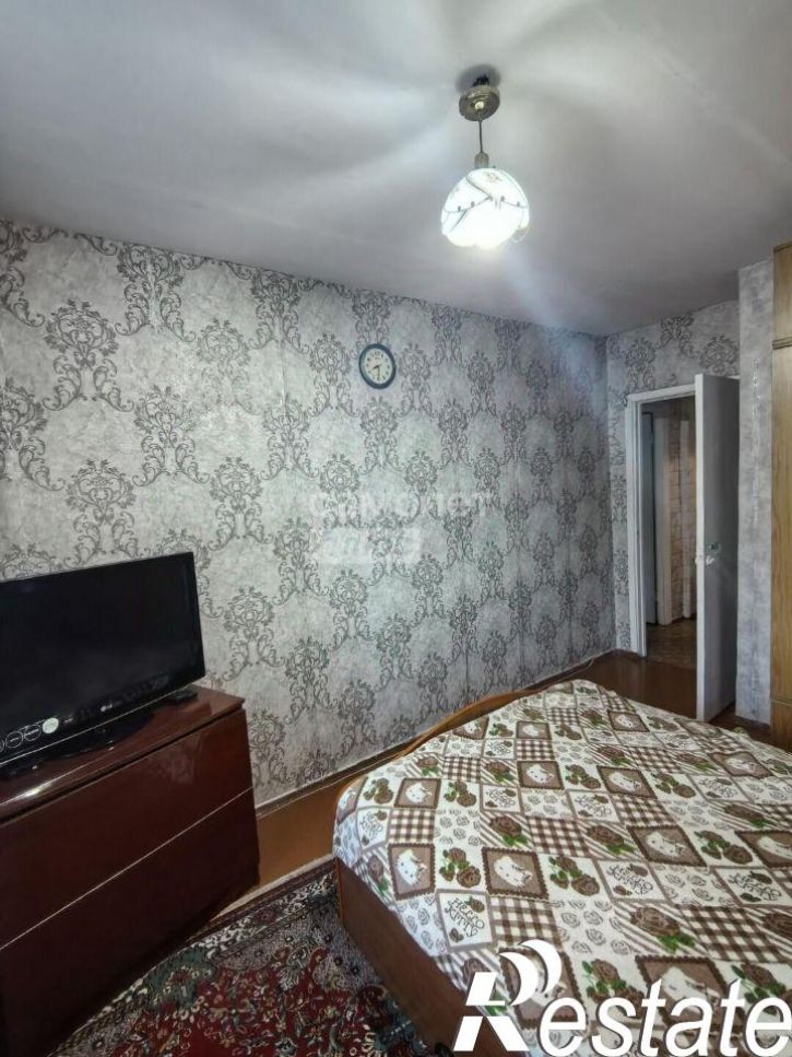 3-комн квартира улица Плеханова, 34,  д. 34