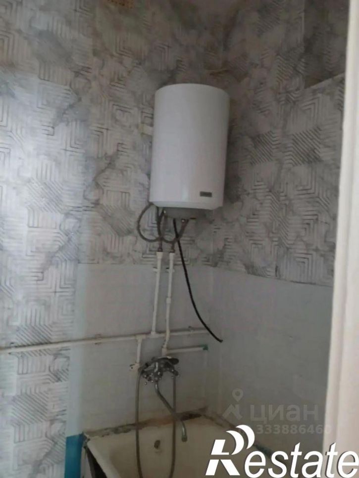 2-комн квартира улица Лазо, 8,  д. 8