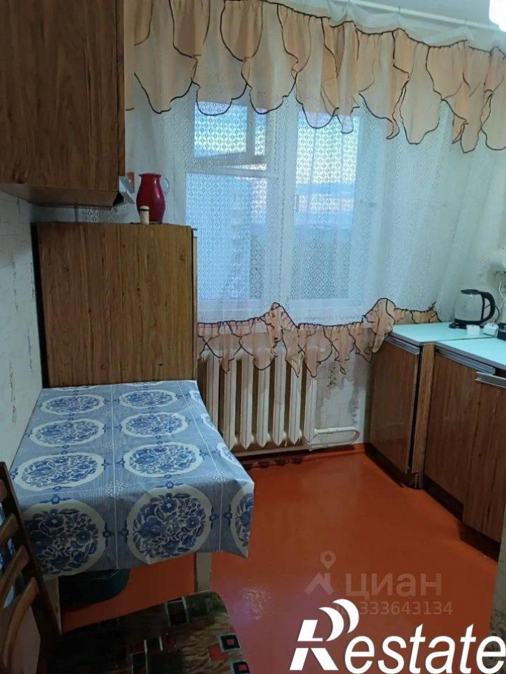 2-комн квартира улица 50 лет ВЛКСМ, 4,  д. 4
